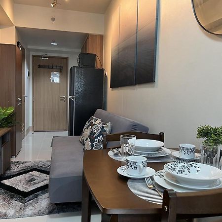מנילה Shore 3 Residences, Tower 1 Mall Of Asia Complex, Pasay City, Metro Mania מראה חיצוני תמונה