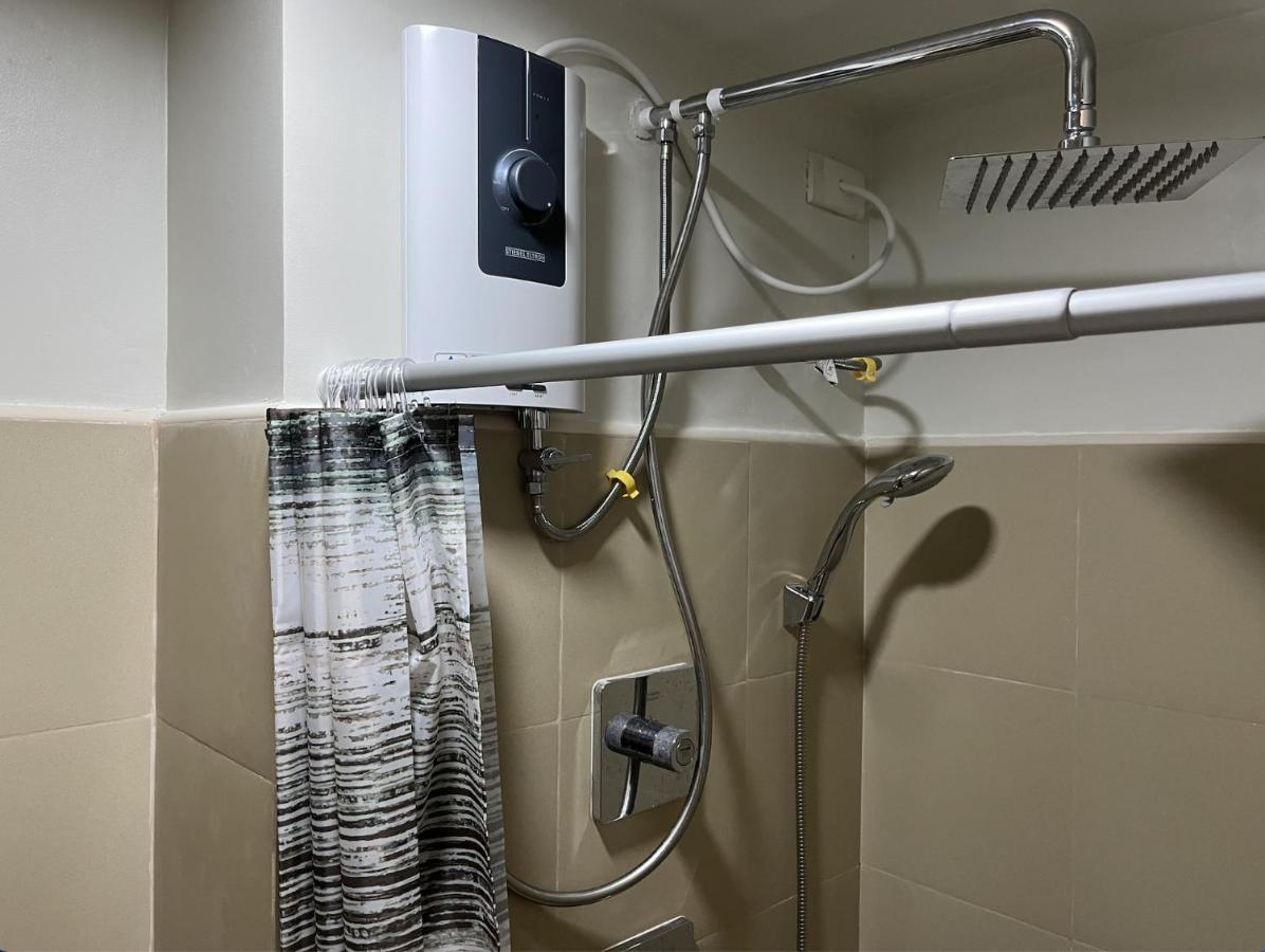 מנילה Shore 3 Residences, Tower 1 Mall Of Asia Complex, Pasay City, Metro Mania מראה חיצוני תמונה